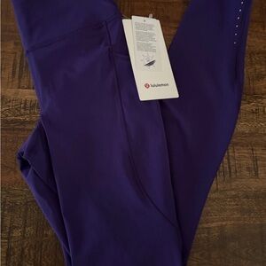NWT Lululemon Size 12 Fast Free HR Tight 28” *Pockets DCRP Purple $128 retail
